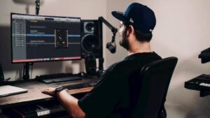 Best AI Tools for Content Creators