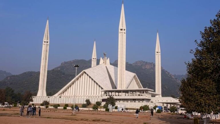 When Did Islamabad Become the Capital of Pakistan