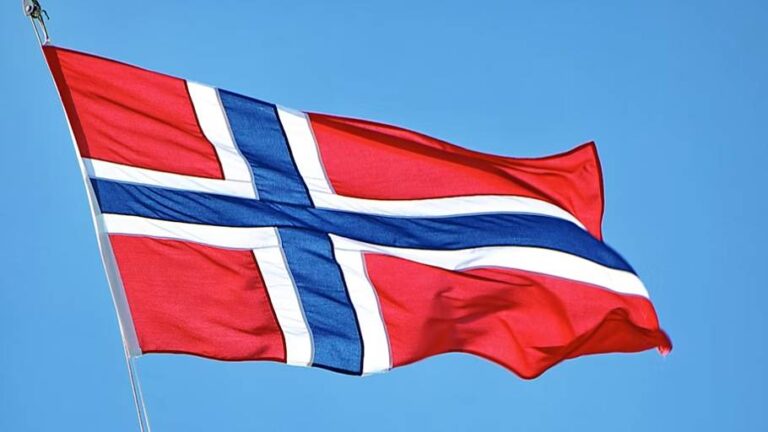 How to Get a Job in Norway: Jobs, Requirements and Tips